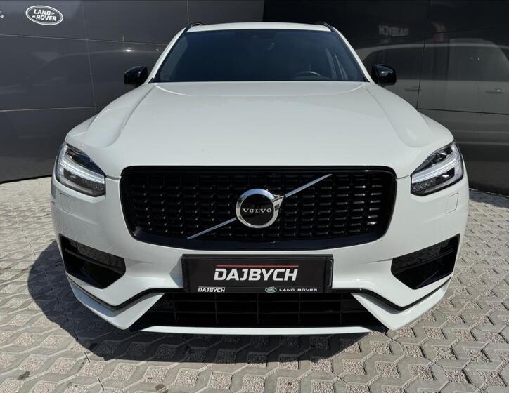 Volvo XC90 4