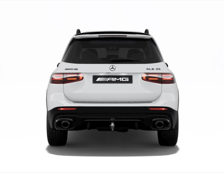 Mercedes-Benz GLB 5