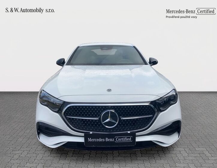 Mercedes-Benz Třídy E 2