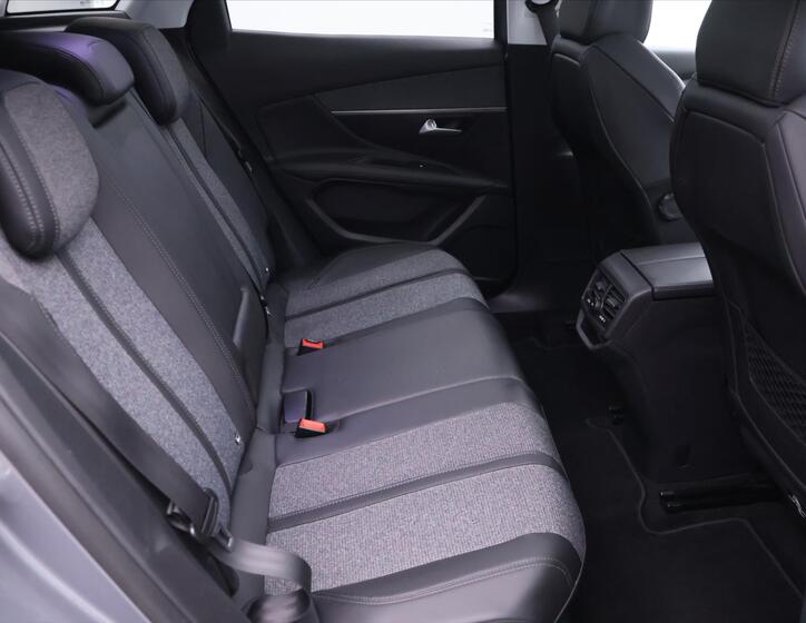 Peugeot 3008 15
