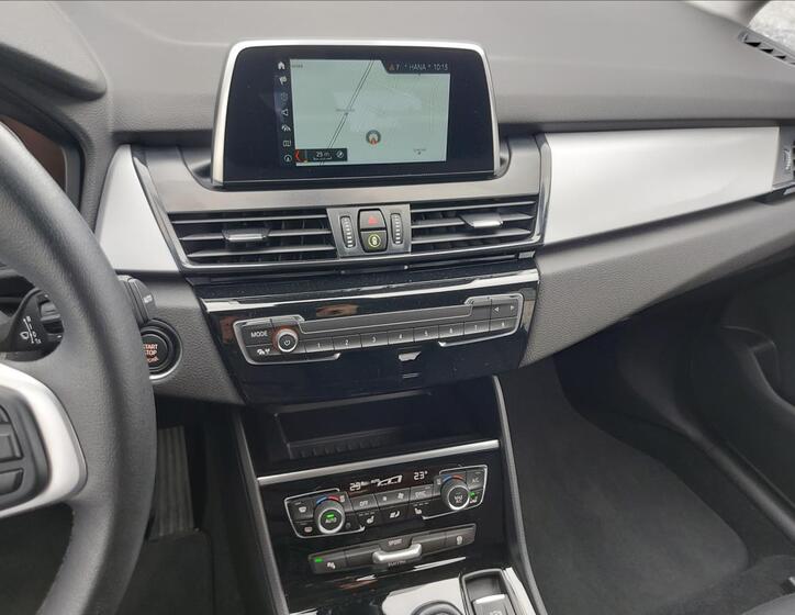 BMW Řada 2 32