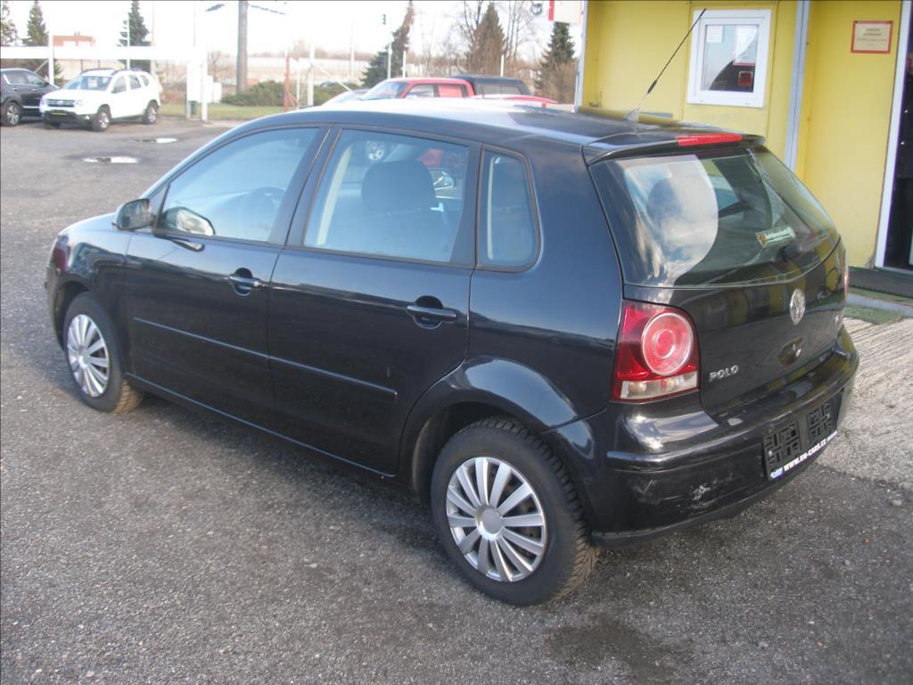 Volkswagen Polo 2