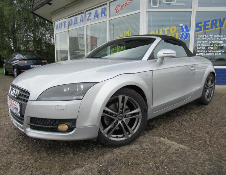 Audi TT 1