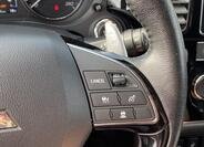 Mitsubishi Outlander 20