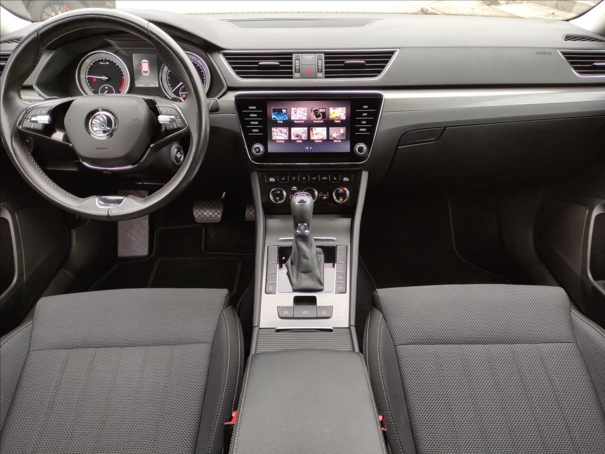 Škoda Superb