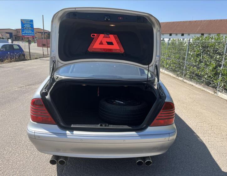Mercedes-Benz Třídy S 33