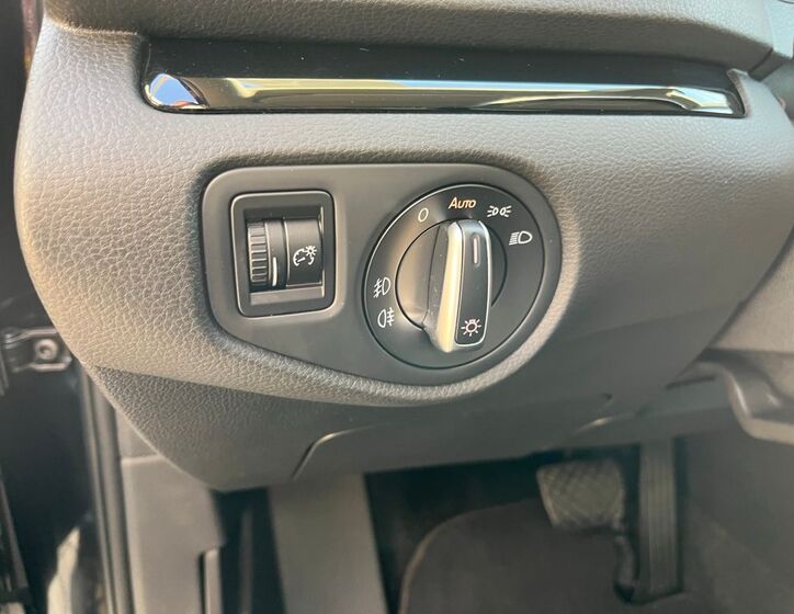 Volkswagen Sharan 25