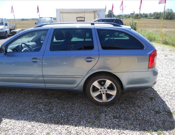 Škoda Octavia 9