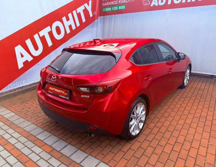 Mazda 3 6