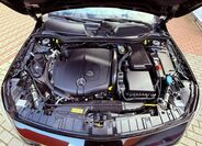 Mercedes-Benz GLA 28