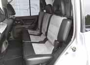 Mitsubishi Pajero 9