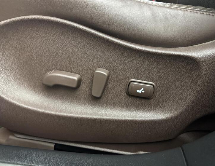 Infiniti FX30 39