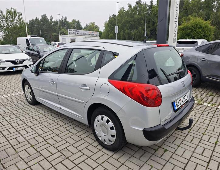 Peugeot 207 4