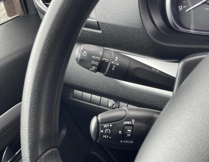 Toyota ProAce Verso 16