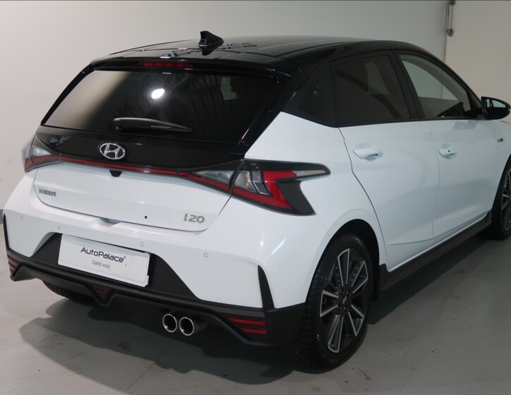 Hyundai i20 4