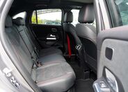 Mercedes-Benz GLA 33