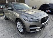 Jaguar F-Pace 2