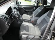 Volkswagen Touran 7