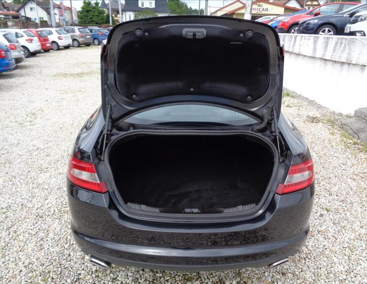 Jaguar XF 24