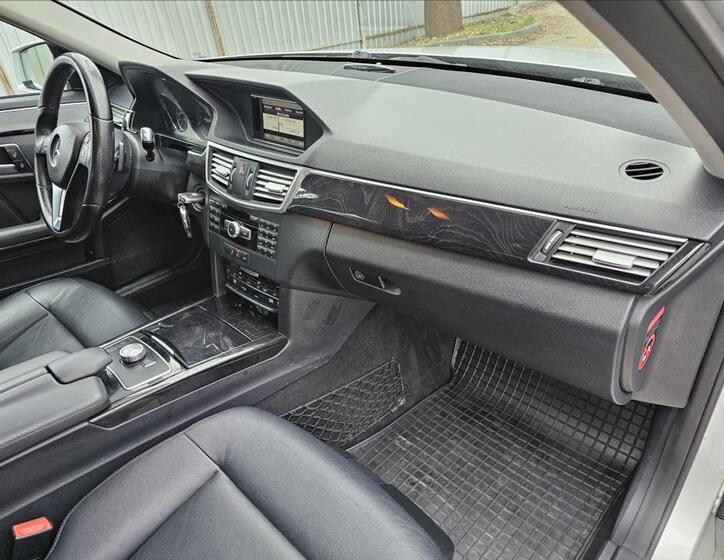 Mercedes-Benz Třídy E 29