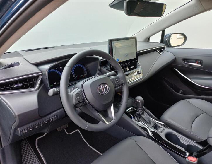 Toyota Corolla 10