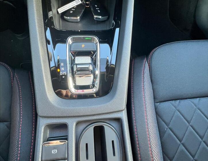 Škoda Octavia 24