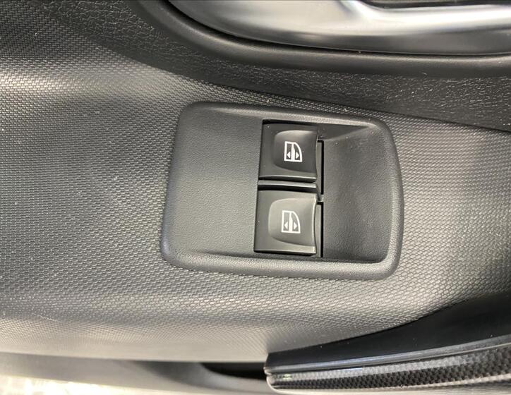 Dacia Logan 16