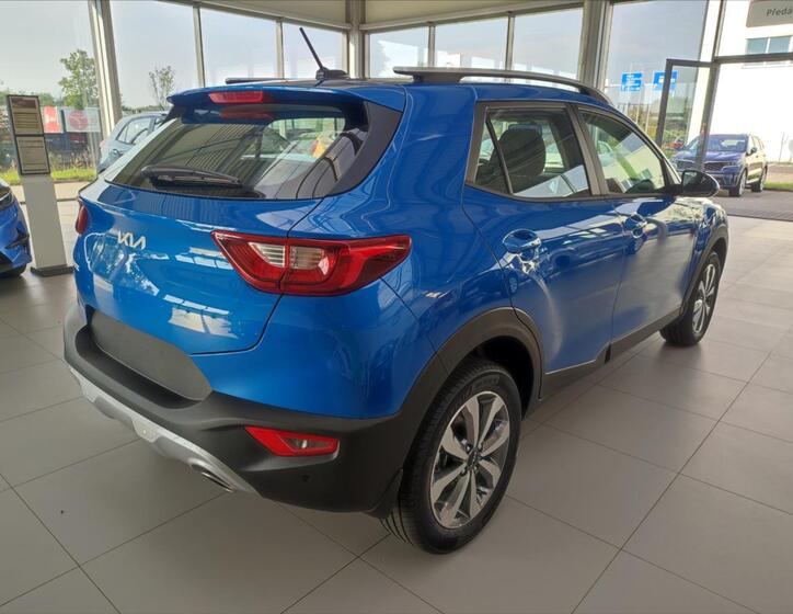 KIA Stonic 6