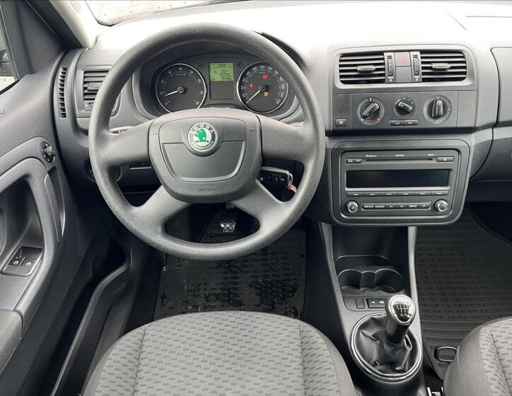 Škoda Roomster 11