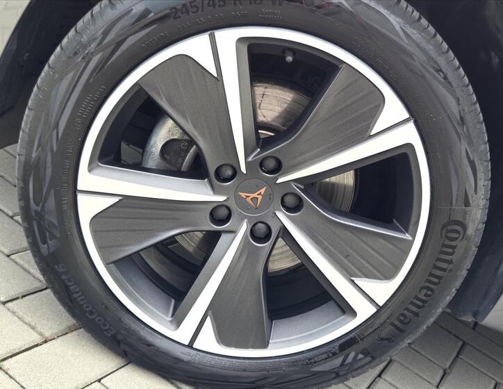 Cupra Formentor 18