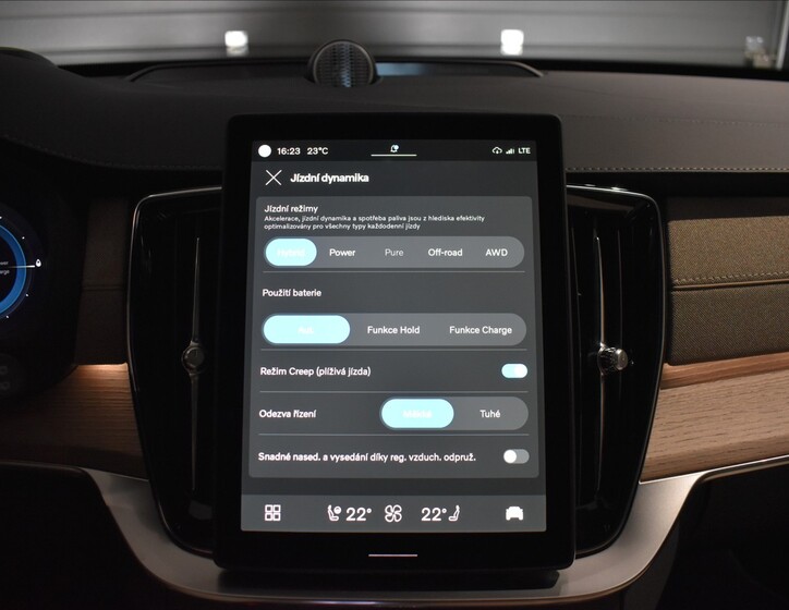 Volvo XC90 35