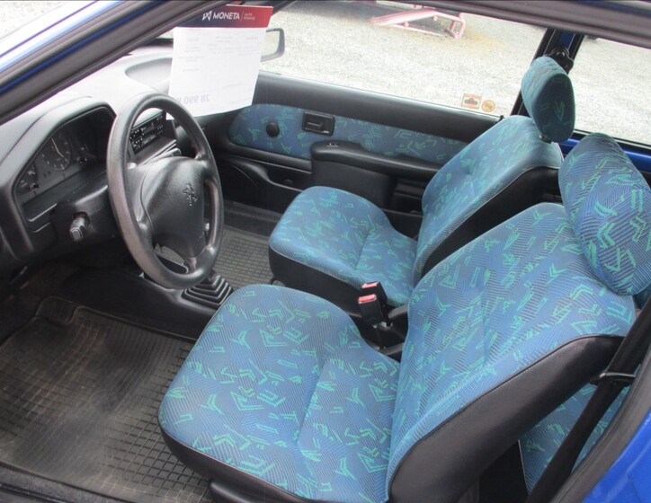 Peugeot 106 12