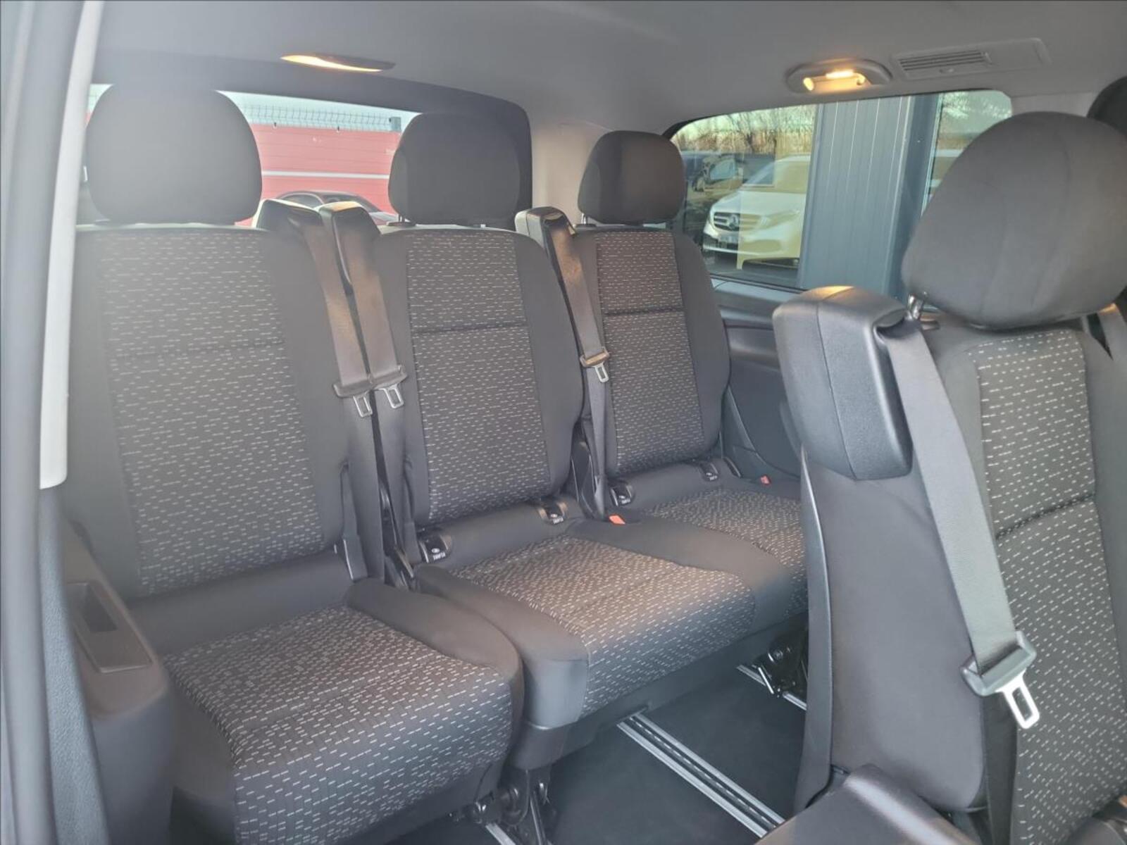 Mercedes-Benz Vito 15