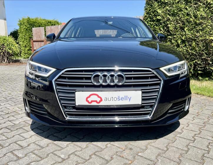 Audi A3 8