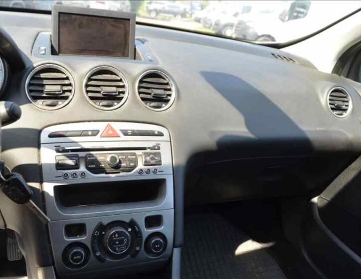 Peugeot 308 16