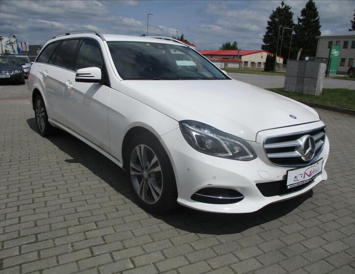Mercedes-Benz Třídy E 6