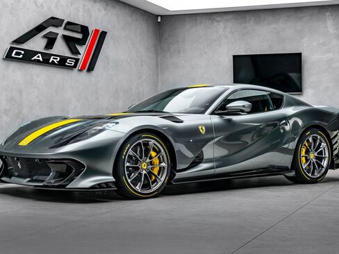 Ferrari 812