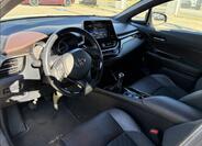 Toyota C-HR 9