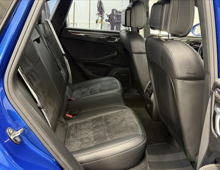 Porsche Macan 15