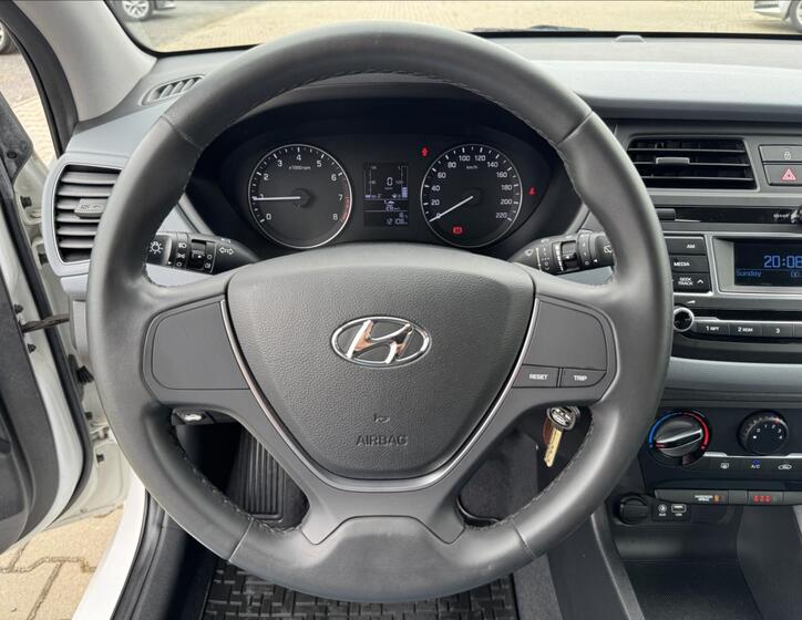 Hyundai i20 14