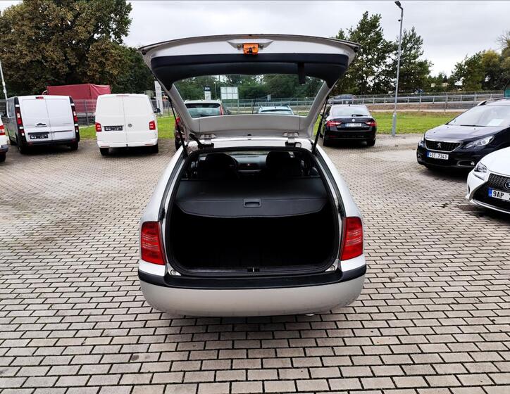 Škoda Octavia 33