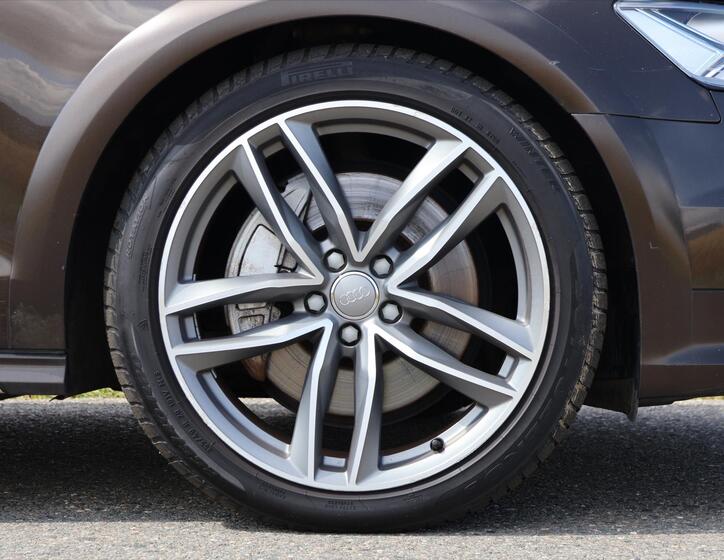 Audi A6 Allroad 40