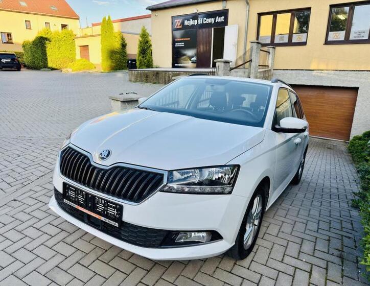 Škoda Fabia 12