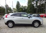 Mitsubishi Eclipse Cross 8