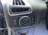Ford Focus 27