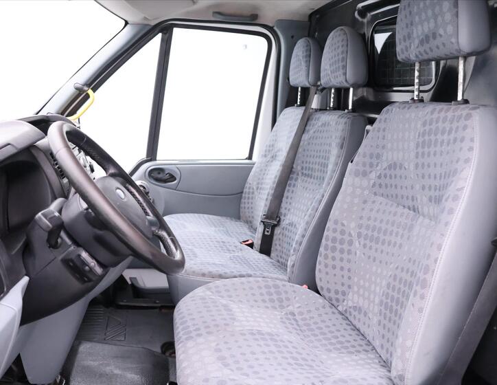 Ford Transit 11