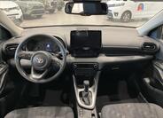Toyota Yaris 12