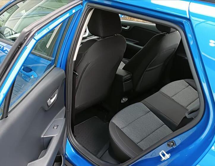 KIA Stonic 8