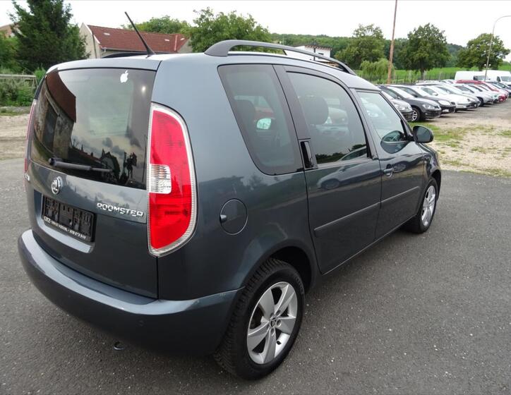 Škoda Roomster 4