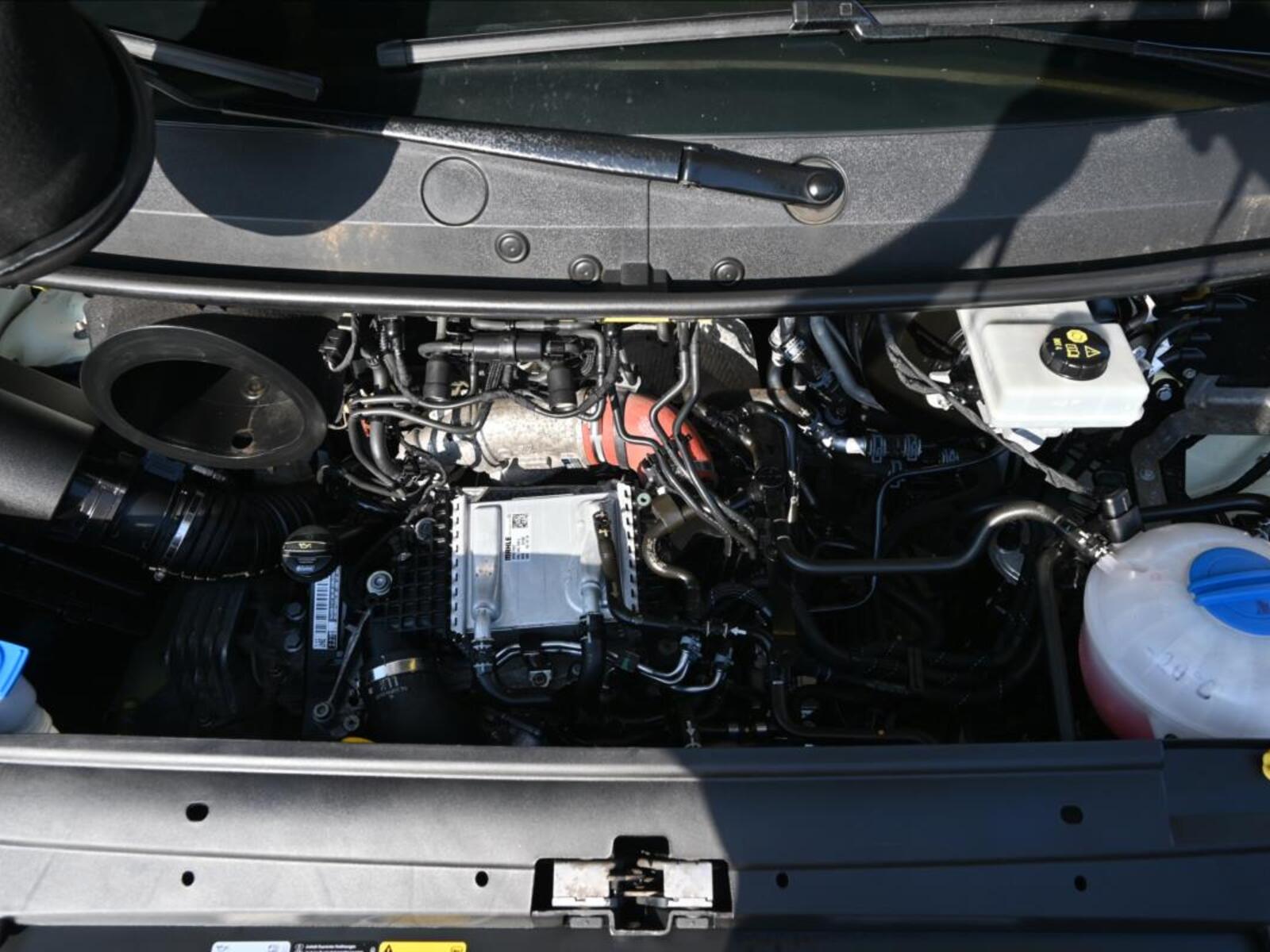 Volkswagen Crafter 5